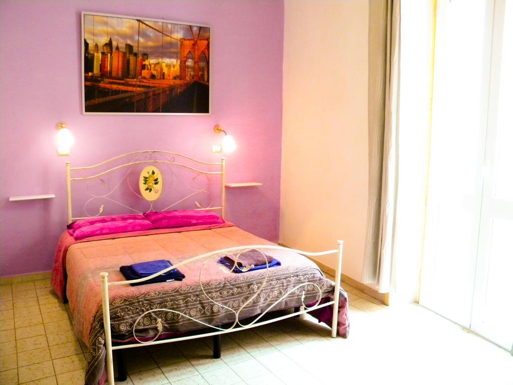 Hotel La Piazzetta Lecce Esterno foto