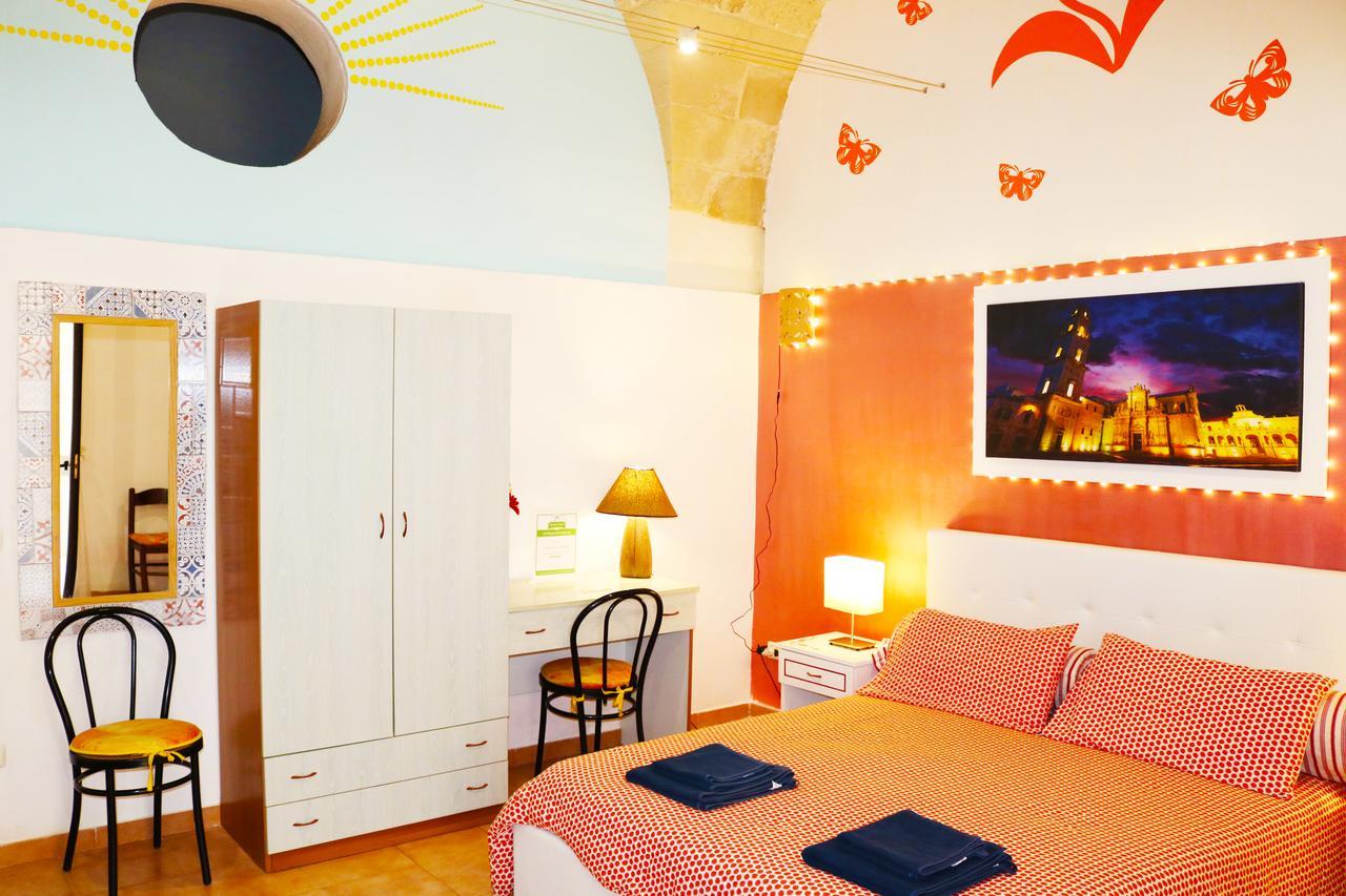 Hotel La Piazzetta Lecce Esterno foto