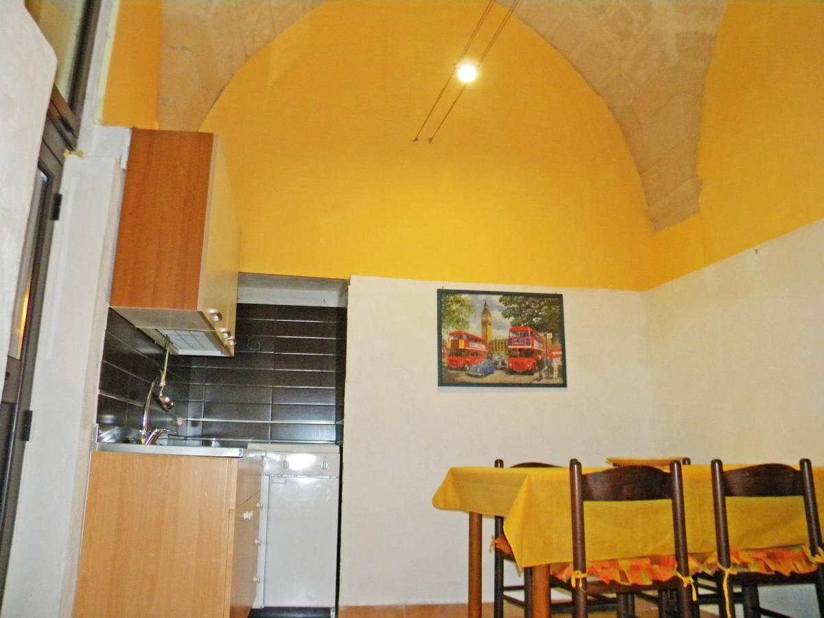 Hotel La Piazzetta Lecce Esterno foto