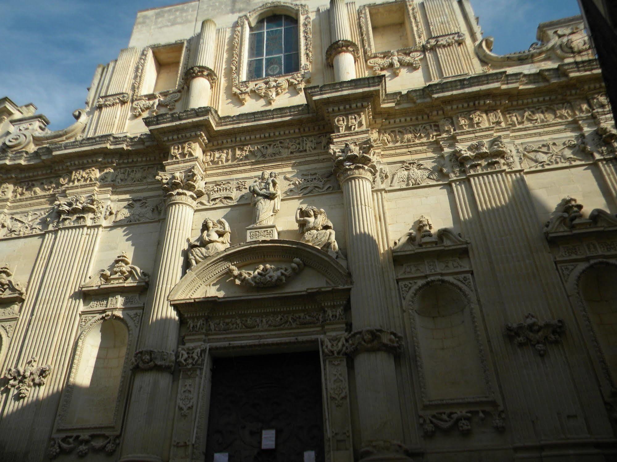 Hotel La Piazzetta Lecce Esterno foto