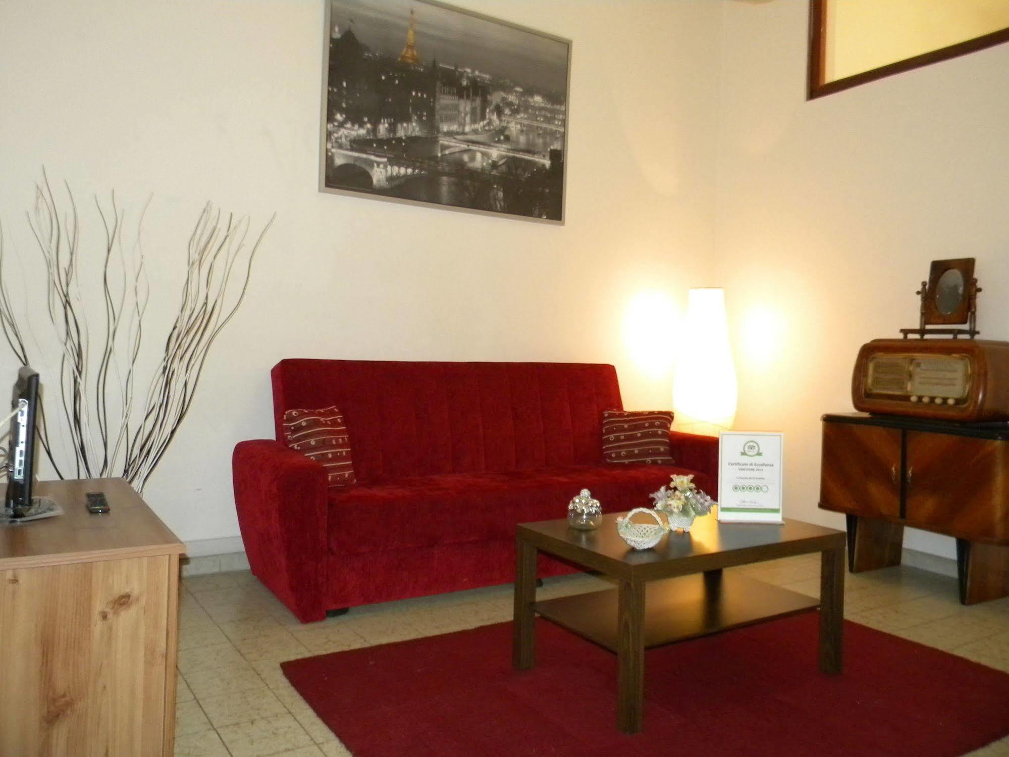 Hotel La Piazzetta Lecce Esterno foto