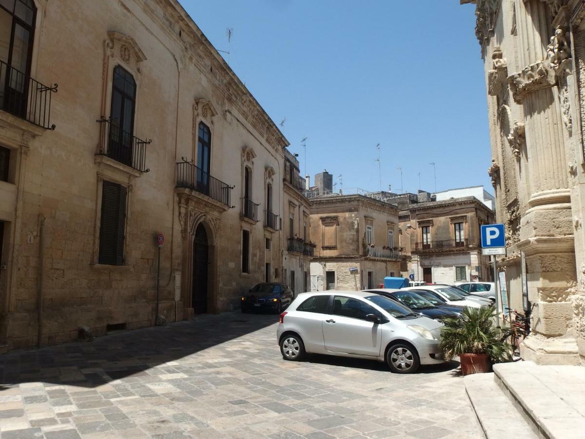 Hotel La Piazzetta Lecce Esterno foto